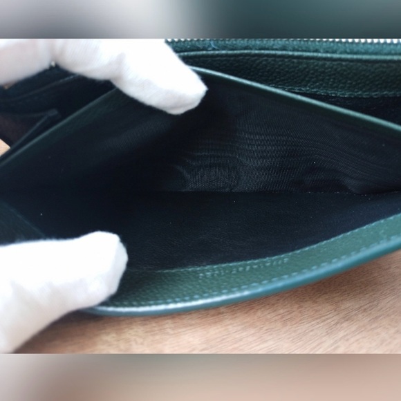 YSL Wallet with unbranded chain - Picture 11 of 12